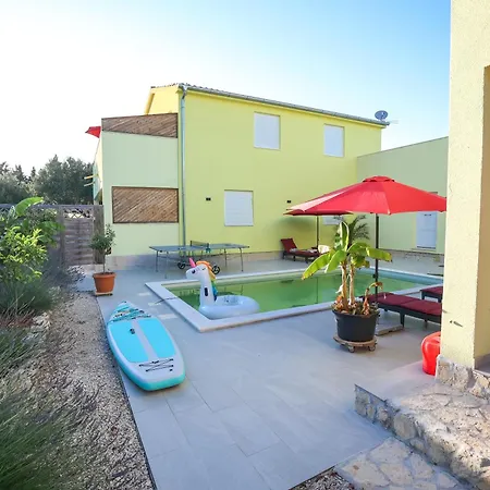 Nyaraló Gabi With Heated Pool *